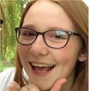 Etudiante assidue voulant donner des cours de français